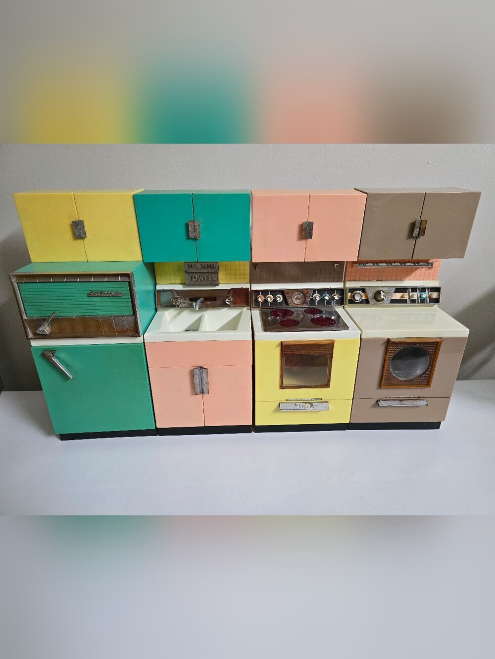 DeLux Reading 1960s Vintage Toy Dream Kitchen Set